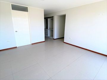 Punta Hermosa - TRIPLEX PENTHOUSE Frente a Parque de 3dorm + 2cocheras + Piscina + 3balcones