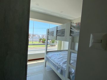 Punta Hermosa - TRIPLEX PENTHOUSE Frente a Parque de 3dorm + 2cocheras + Piscina + 3balcones