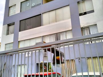🚗 ¡Departamento en Santa Catalina con estacionamiento incluido! Tu hogar ideal te espera 🏡