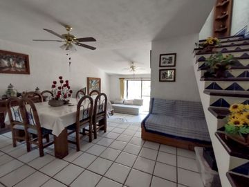 Bonita casa en condominio en Burgos Bugambilias,  En Temixco Morelos.
