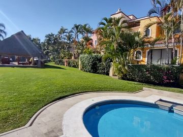 Bonita casa en condominio en Burgos Bugambilias,  En Temixco Morelos.