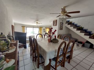 Bonita casa en condominio en Burgos Bugambilias,  En Temixco Morelos.