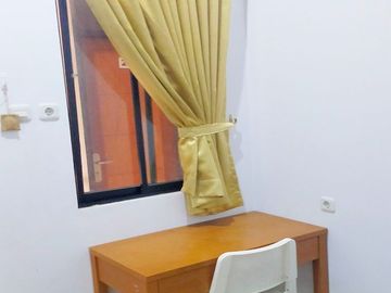 Kost di Grogol Dekat Universitas Trisakti, RS Sumber Waras, Roxy Square, Mall Taman Anggrek