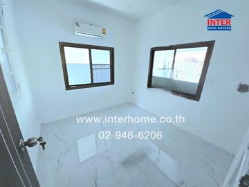 2-storey detached house, 50.7 sq.w., Lalin in the Park Village, near 5-way Watcharapol Intersection, Soi Watcharapol 3, Intersection 3, Watcharapol Ro
