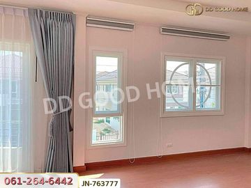 Single house, Supalai Garden Ville Village, Suvarnabhumi, Samut Prakan, near King Mongkuts Institute of Technology Ladkrabang