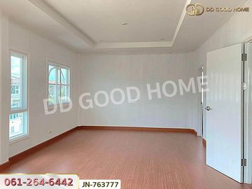 Single house, Supalai Garden Ville Village, Suvarnabhumi, Samut Prakan, near King Mongkuts Institute of Technology Ladkrabang