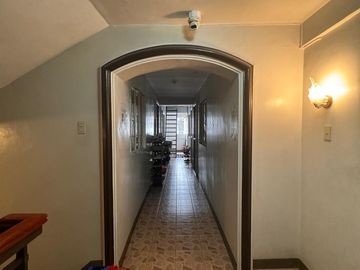 🏢 For Sale: 5-Storey Building in Makati