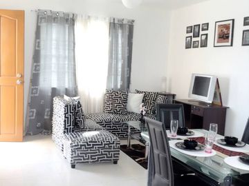 SINGLE ATTACHED HOUSE AND LOT WITH BALCONY IN IMUS CAVITE