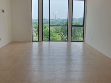 Ruko Baru 3 Lt Hive Spark South Lippo Cikarang Strategis Jalan Utama