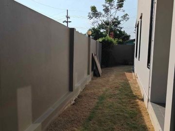 House for Sale and Rent: Subthanee Central Ville Project, Rayong - Lucky Number 888/8, Brand-New 2-Story Home in a Prime Location, Ready to Move In