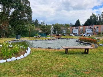 CASA VIP EN VENTA - USHIMANA - VALLE DE LOS CHILLOS