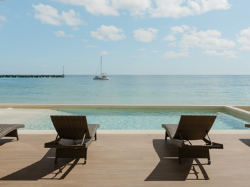 Beach Front de 2 Habitaciones en Puerto Morelos