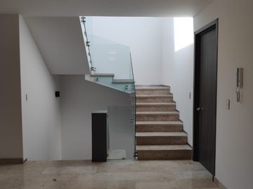 CASA EN VENTA PARQUE ANAHUAC