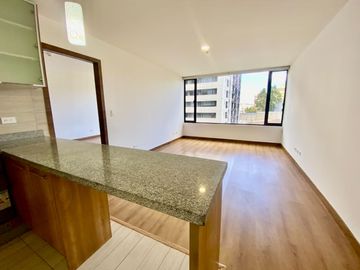 Suite en Venta en Espectacular Edificio La Recoleta Catalina Aldaz y Eloy Alfaro Quito Ecuador