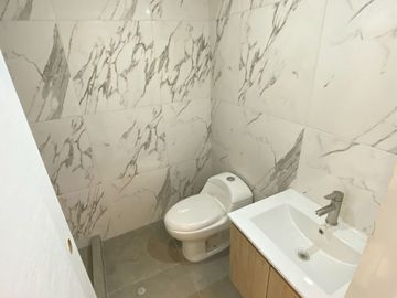 Venta De Departamentos De Estreno En Urb. Salamanca De Monterrico