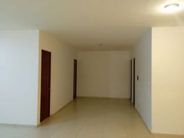 Departamento en Venta en Colinas del Parque con Espacios muy amplios.