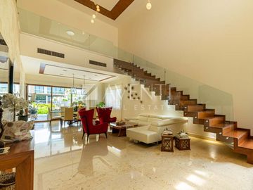 Casa en Venta, Zona Hotelera, Cancún, Quintana Roo.