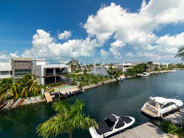 Casa en Venta, Zona Hotelera, Cancún, Quintana Roo.