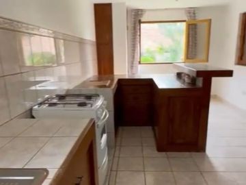 HERMOSA CASA EN 2,630 m2 LA ENCANTADA DE VILLA