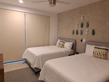 Hermoso Departamento de 2 Habitaciones LOCK-OFF , Completamente Amueblado en Playa del Carmen