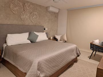 Hermoso Departamento de 2 Habitaciones LOCK-OFF , Completamente Amueblado en Playa del Carmen