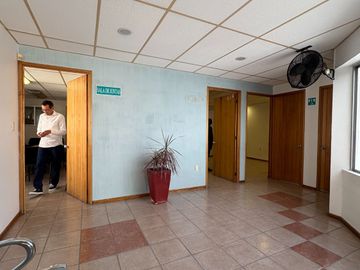 Edificio Comercial de 2 Plantas, Versátil Para Diferentes Giros y Expansión Ags (GILDA)