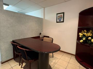 Edificio Comercial de 2 Plantas, Versátil Para Diferentes Giros y Expansión Ags (GILDA)
