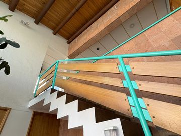 Edificio Comercial de 2 Plantas, Versátil Para Diferentes Giros y Expansión Ags (GILDA)