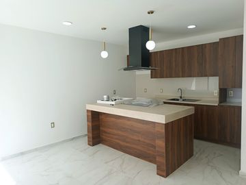 Casa en venta de 4 recamaras en Paseos de la Herradura al sur de Pachuca