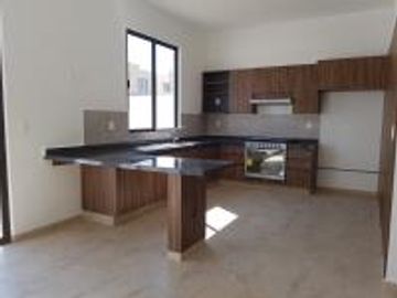 Hacienda Valbuena. Casa en Venta. León, Gto.