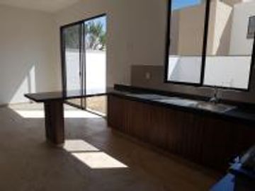 Hacienda Valbuena. Casa en Venta. León, Gto.