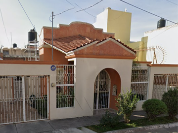 CASA, REMATE BANCARIO, JARDÍNES DEL COUNTRY, GUADALAJARA, JALISCO