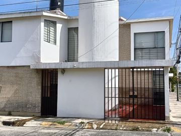 CASA EN VENTA EN LOS PASTORES, NAUCALPAN