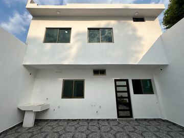CASA EN VENTA, FRACC BELEN, LIB SUR PTE, TUXTLA GUTIERREZ, CHIAPAS