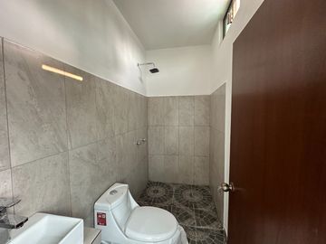 CASA EN VENTA, FRACC BELEN, LIB SUR PTE, TUXTLA GUTIERREZ, CHIAPAS