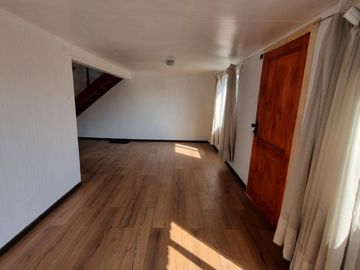 Amplia Casa Sector San Luis