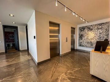 Departamento En Venta En Bosque Real Residence, 3 Recámaras, Vista Al Campo De Golf