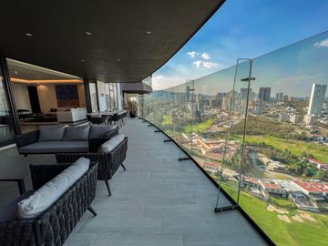 Departamento En Venta En Bosque Real Residence, 3 Recámaras, Vista Al Campo De Golf