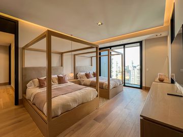 Departamento En Venta En Bosque Real Residence, 3 Recámaras, Vista Al Campo De Golf