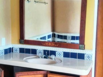 VENDO CASA EN LA FLORESTA