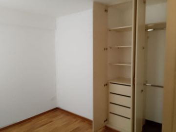 ALQUILER departamento frente a parque en SAN BORJA ideal para familias jóvenes.