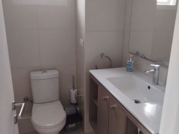 Vendemos en Condominio Mirador del Sur, Avda. Cerro Paranal Dpto en piso 7 Sur Poniente