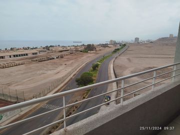 Vendemos en Condominio Mirador del Sur, Avda. Cerro Paranal Dpto en piso 7 Sur Poniente