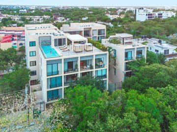 Departamento de 3 habitaciones amueblado frente al parque La Ceiba en Playa del Carmen