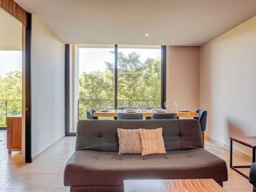 Departamento de 3 habitaciones amueblado frente al parque La Ceiba en Playa del Carmen