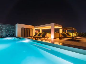 Departamento de 3 habitaciones amueblado frente al parque La Ceiba en Playa del Carmen