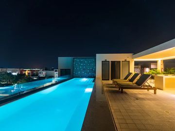 Departamento de 3 habitaciones amueblado frente al parque La Ceiba en Playa del Carmen