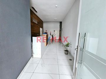 Duplex De Estreno 121 M2 No Paga Alcabala Amplia Terraza Entre La Av. Javier Prado Y Ejercito