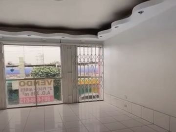 Local Comercial Surquillo frente Mcdo N° 2, AO. 236 m². 2do piso + aires