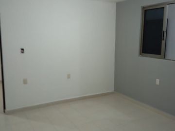 VENDO CASA EN FRACC COYOL